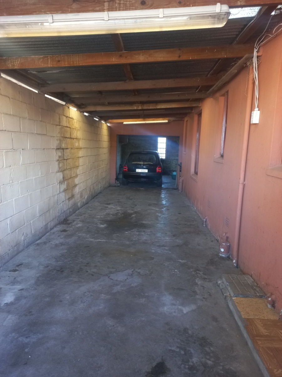 2 Bedroom Property for Sale in Greenfield Western Cape